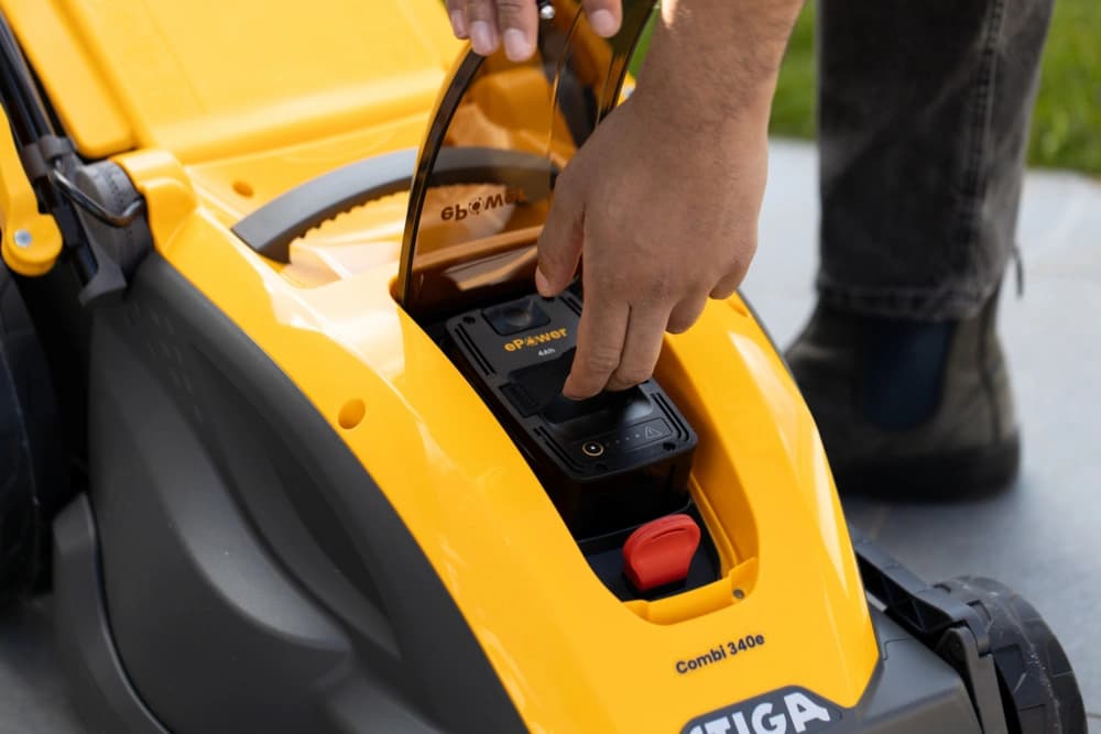 Akumulatorová kosačka STIGA Combi 340e Kit (SLM 540AE)