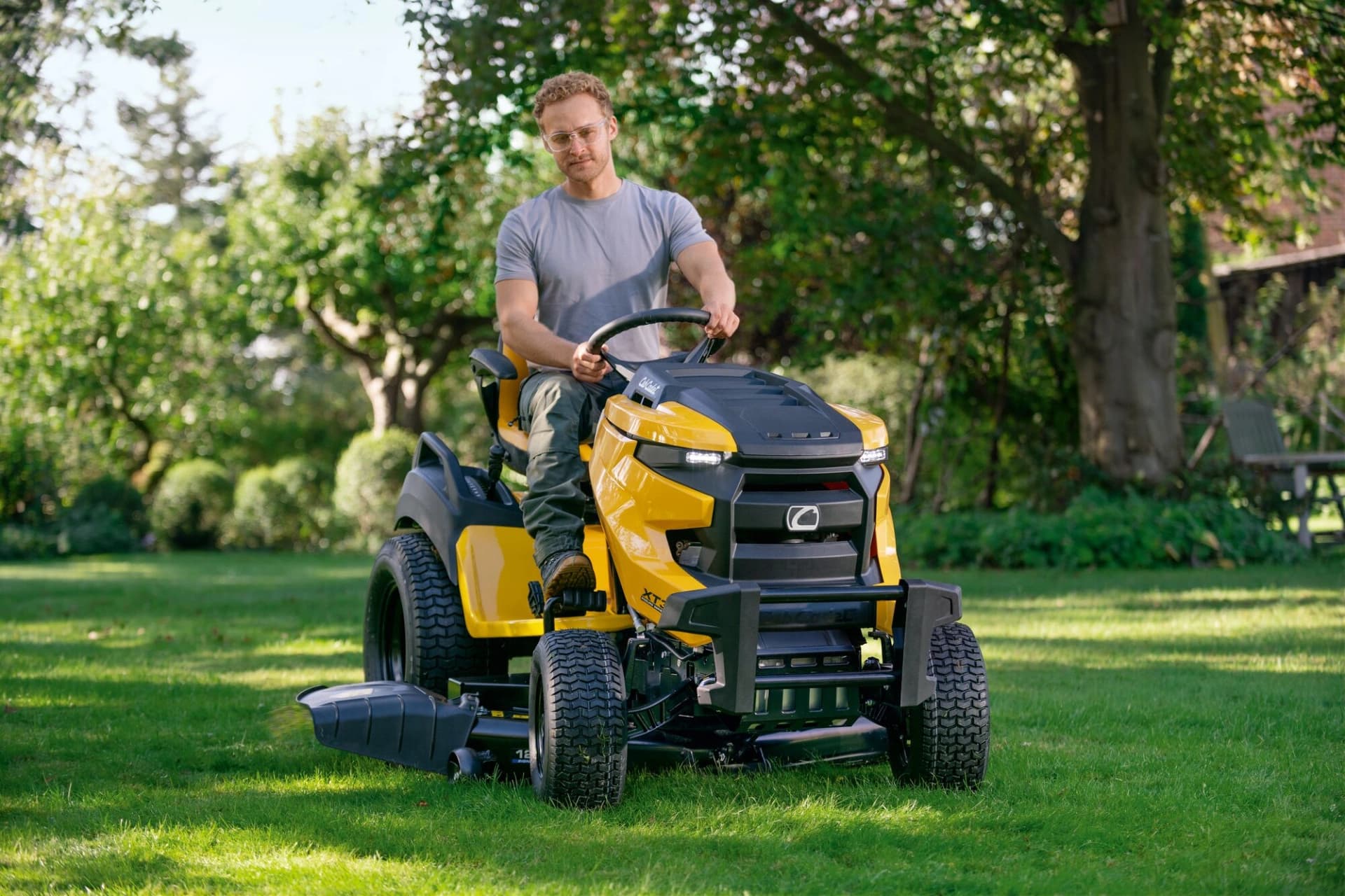 Traktorová kosačka Cub Cadet XT3 QS127