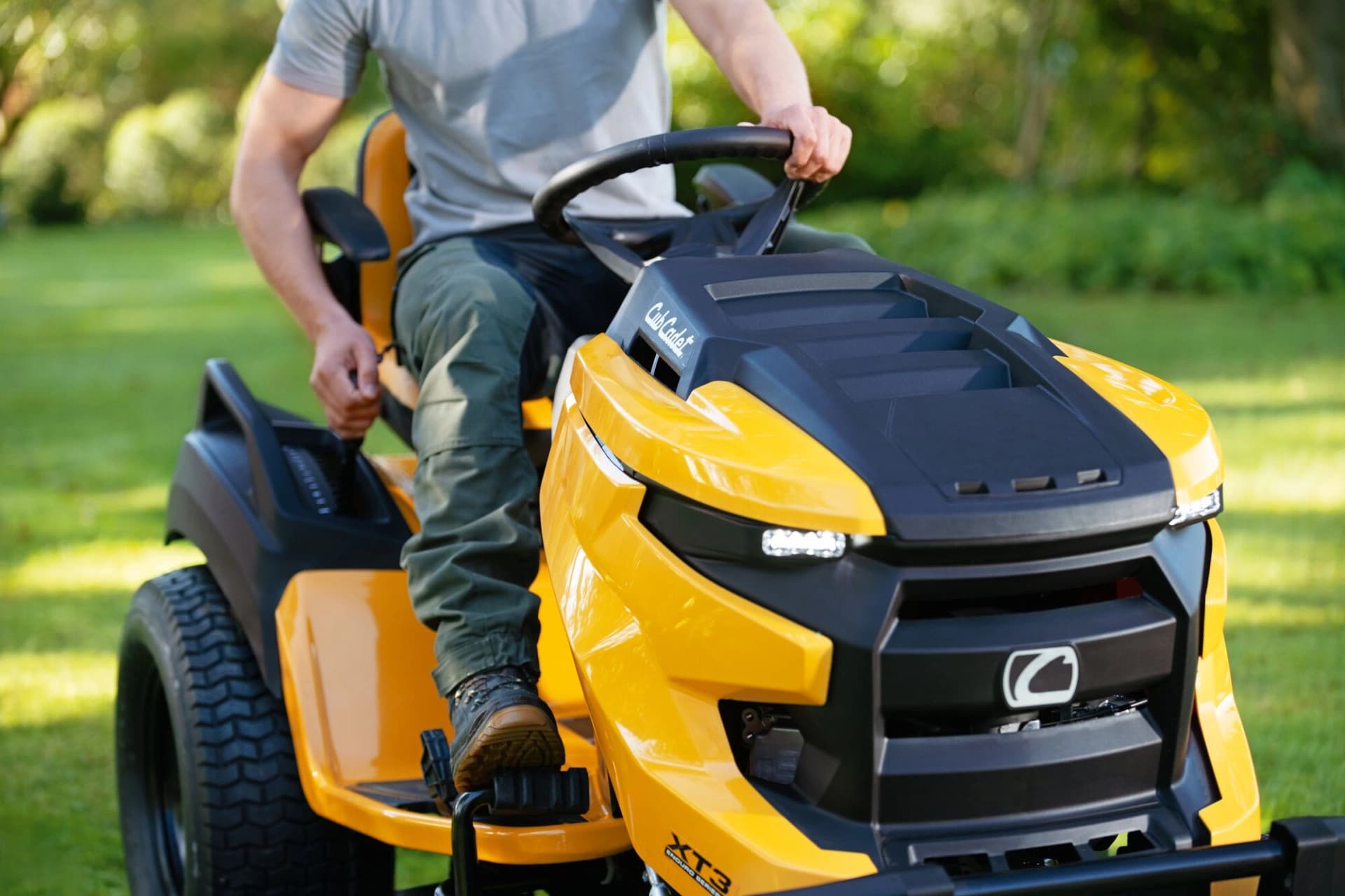 Traktorová kosačka Cub Cadet XT3 QS127