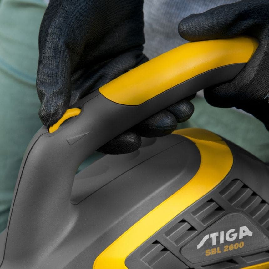 Elektrický vysávač na lístie STIGA BL 130c V (SBL 2600)